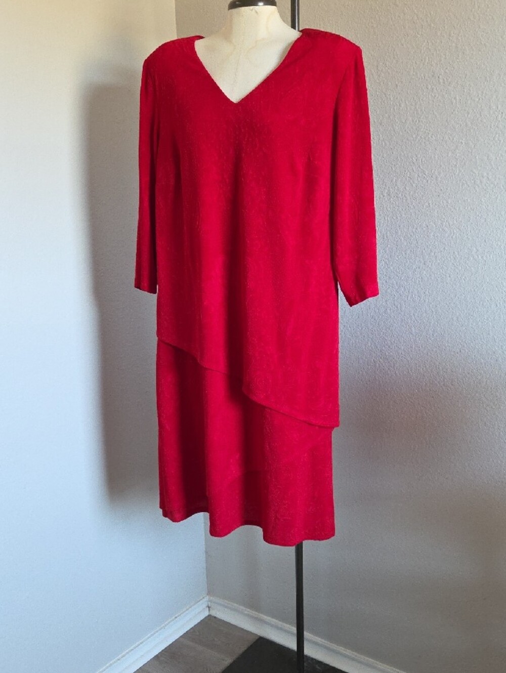 connected apparel Red Asymmetrical Layered Midi Dress- Size 18W
